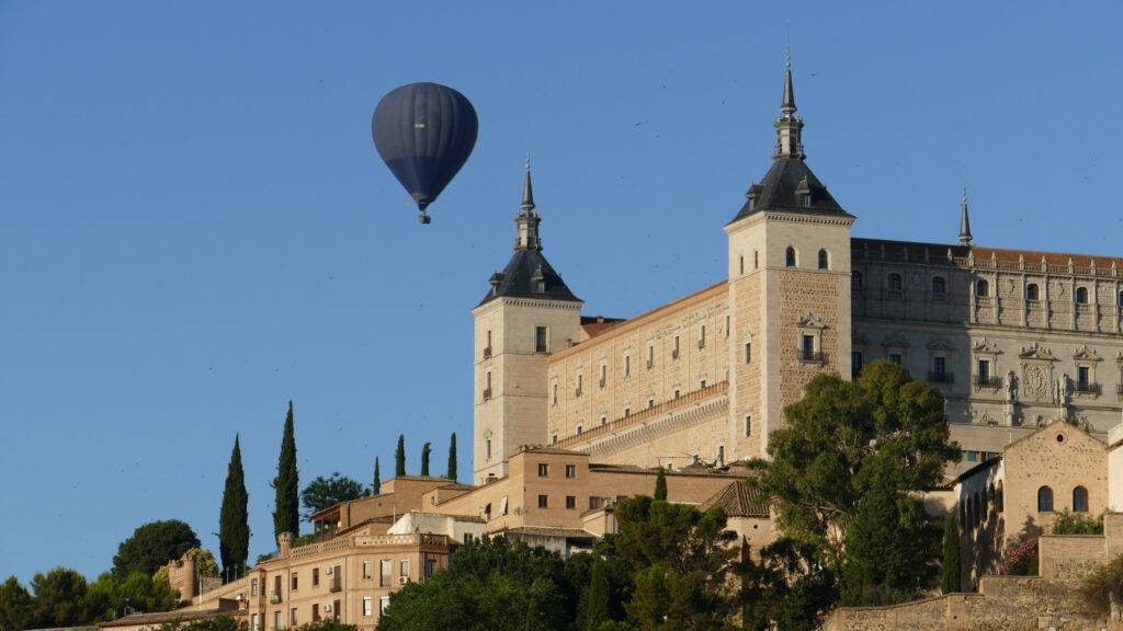 Toledo desde un globo aerostático