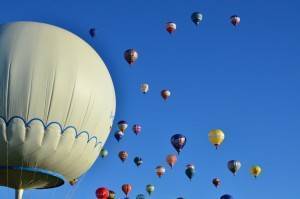 Gas balloon and hot air balloons