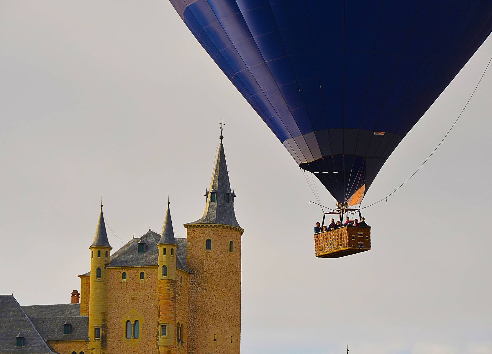 VOLAR EN GLOBO EN SEGOVIA