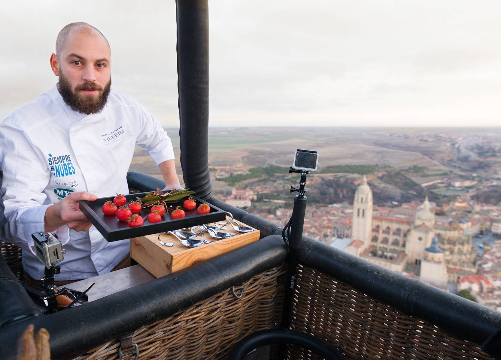 ALTA COCINA EN GLOBO