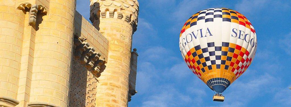 Fondo de escritorio de globos aerostáticos