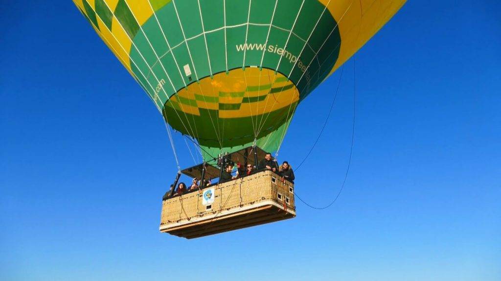 Ropa para una excursión en globo