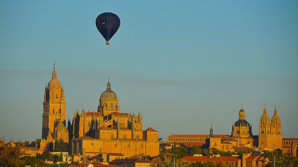 Montar en globo en Salamanca