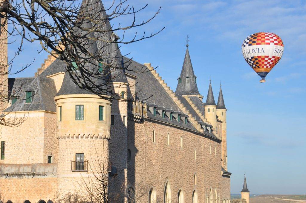 Descubre Segovia desde un globo
