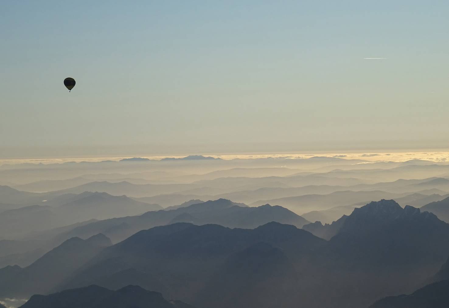 Travesía de los Picos de Europa en globo