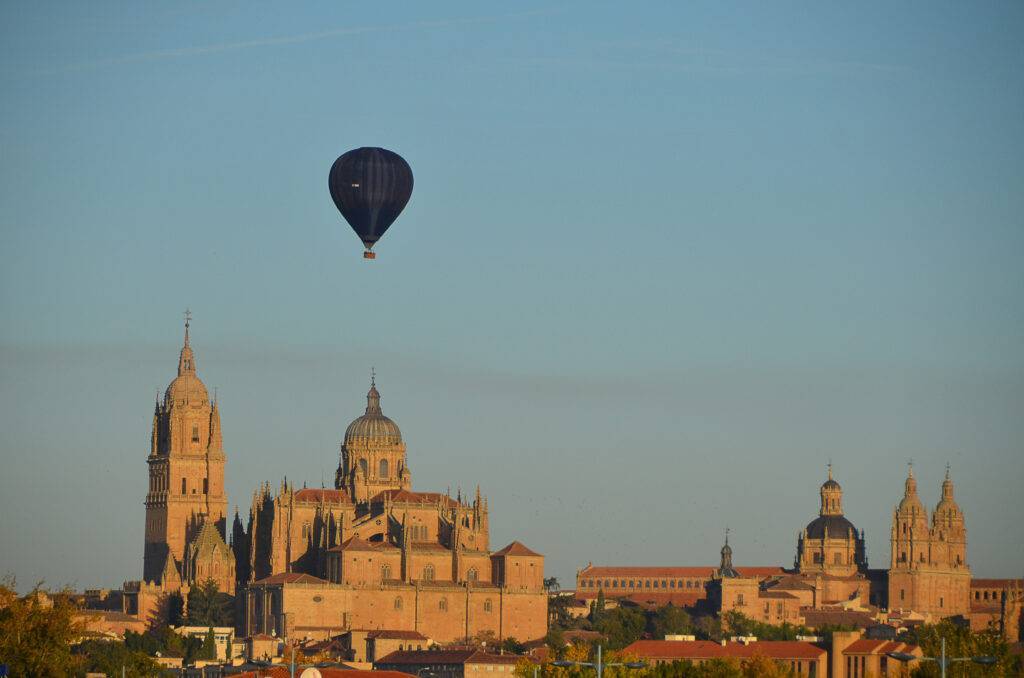 El mundo desde un globo: La Catedral de Salamanca