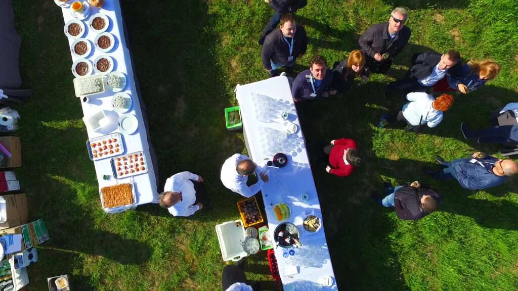 Catering tras las actividad de vuelo en globos para empresas