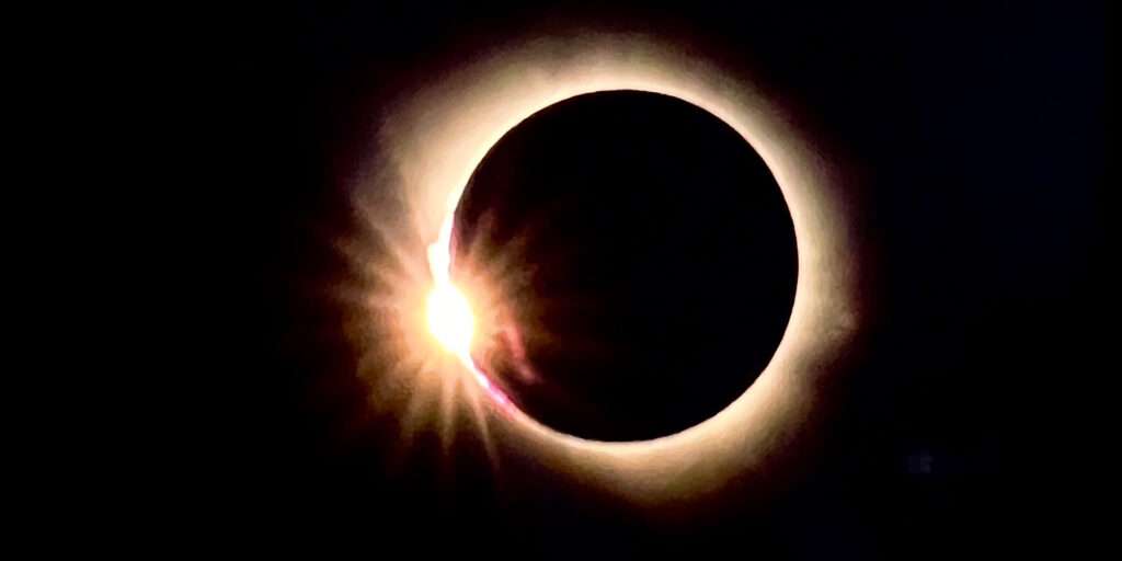 Eclipse Balloon Festival. El eclipse desde el aire